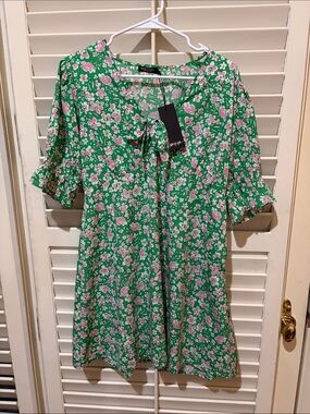 nasty gal green velvet dress DARK GREEN CRUSHED VELVET DRESS main image 0